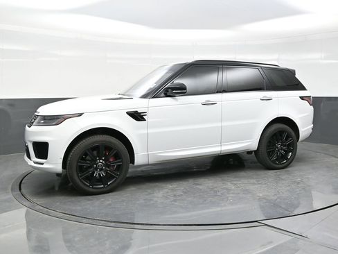 Used 2022 Land Rover Range Rover Sport HST AWD/4WD image 3