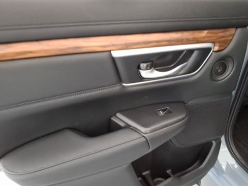 Used 2021 Honda CR-V Touring image 16