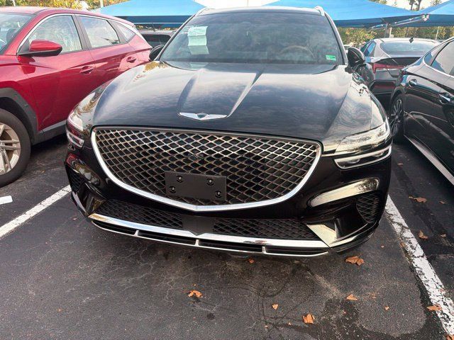 Used 2025 Genesis GV70 2.5T w/ Advanced Package AWD/4WD image 4