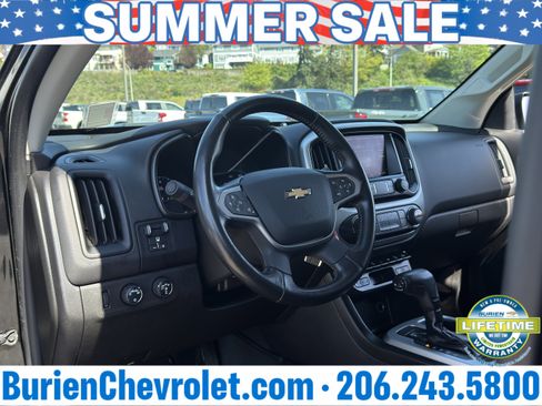 Used 2021 Chevrolet Colorado ZR2 AWD/4WD image 12