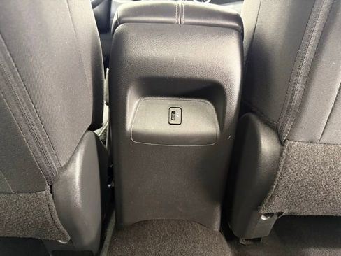 Used 2024 Nissan Sentra SV image 25