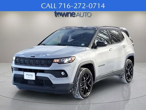 Used 2022 Jeep Compass Altitude image 1