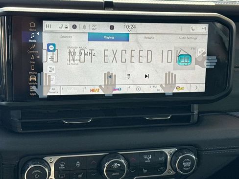 New 2026 Jeep Gladiator Mojave image 16