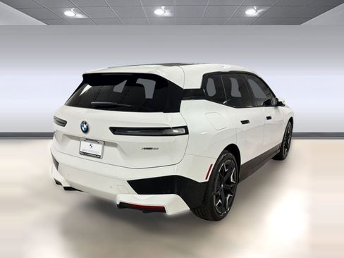Certified 2024 BMW iX xDrive50 w/ Sport Package AWD/4WD image 8