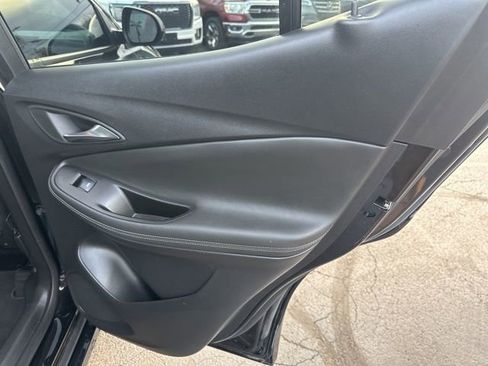 Used 2023 Buick Encore GX Select w/ Sport Touring Package image 22