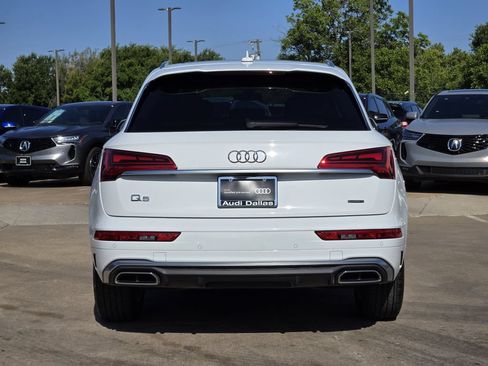 Certified 2023 Audi Q5 2.0T Premium w/ Convenience Package AWD/4WD image 9