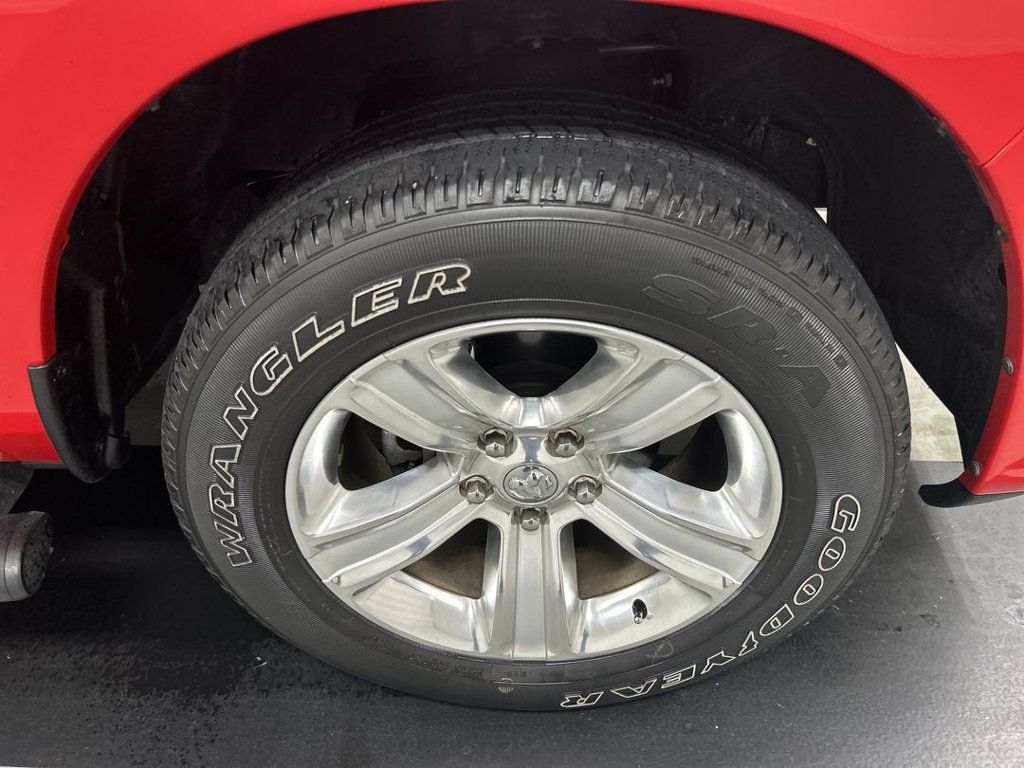 Used 2016 RAM 1500 Sport w/ Torred Sport Package AWD/4WD image 8