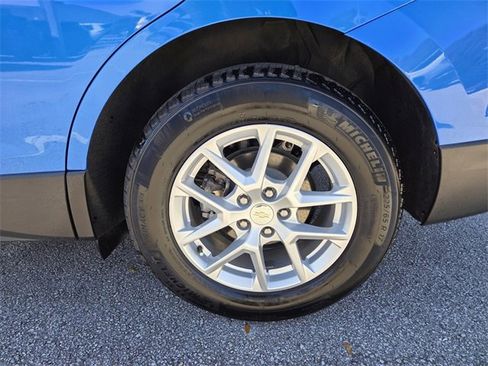 Used 2024 Chevrolet Equinox LT image 16