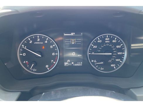 Used 2024 Subaru Crosstrek 2.0i Premium image 38