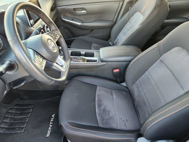 Used 2025 Nissan Sentra SR FWD image 13