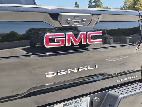 New 2026 GMC Sierra 2500 Denali w/ Denali Reserve Package AWD/4WD image 31