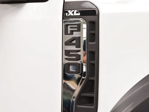 Used 2023 Ford F450 XL AWD/4WD image 9