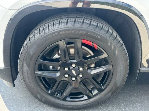 Used 2020 Chevrolet Traverse Premier w/ Redline Edition AWD/4WD image 14