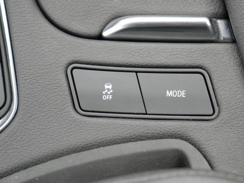 Used 2023 Cadillac XT5 Luxury AWD/4WD image 21