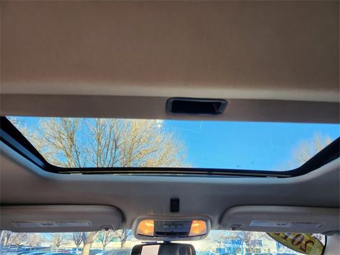 Used 2013 Jeep Grand Cherokee Laredo image 28