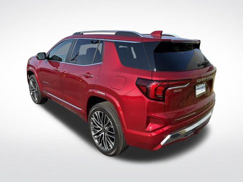 Used 2026 GMC Terrain Denali w/ LPO, Floor Liner Package AWD/4WD image 9