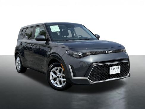 Certified 2024 Kia Soul LX w/ Option Group 015 FWD image 1