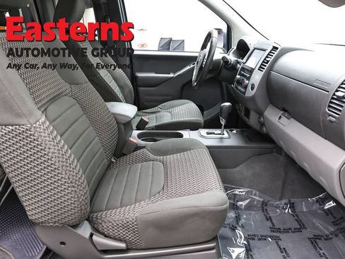 Used 2021 Nissan Frontier SV AWD/4WD image 22