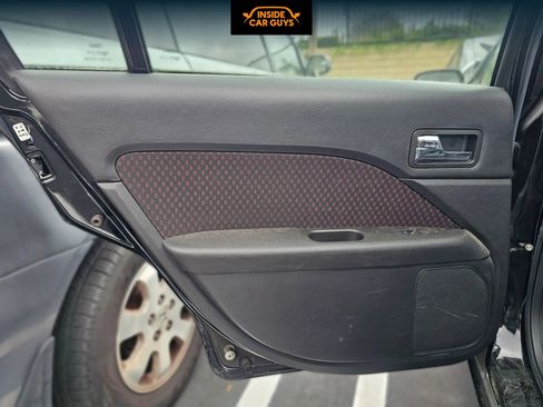 Used 2007 Ford Fusion SE image 11