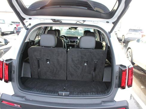 Used 2023 Kia Sorento X-Line EX image 40