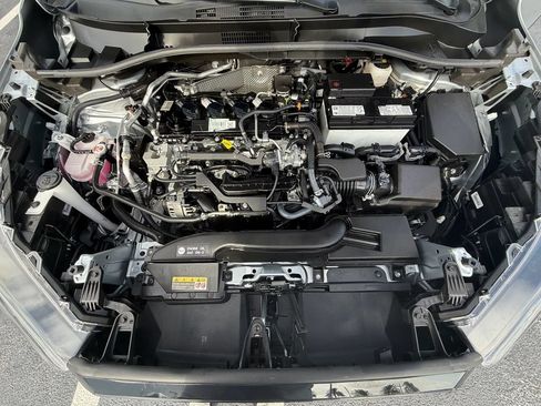 Used 2024 Toyota Corolla Cross L FWD image 15