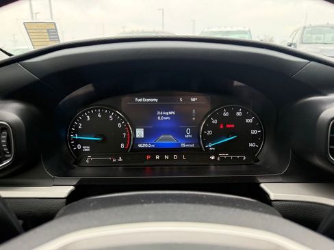 Used 2023 Ford Explorer XLT w/ Equipment Group 202A image 12