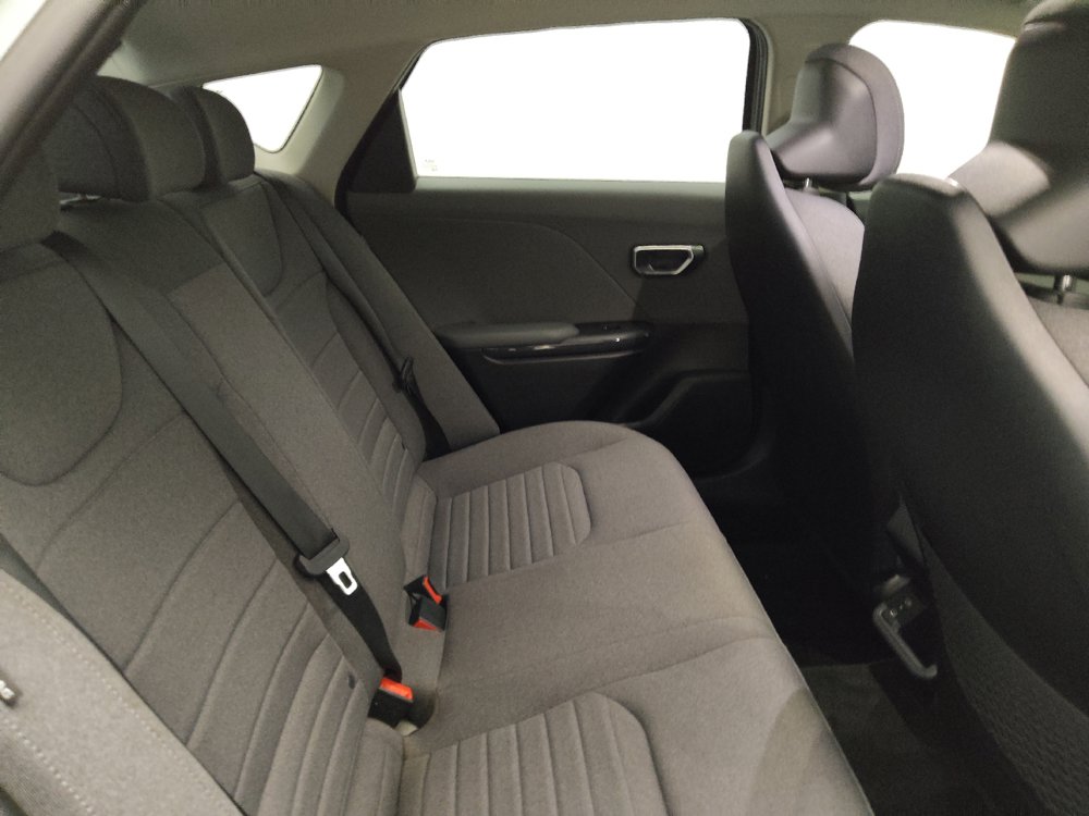 Used 2025 Kia K4 EX FWD image 19
