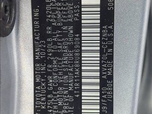 Used 2024 Toyota Camry LE image 30