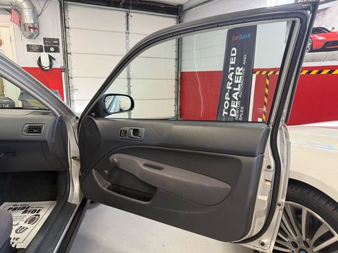 Used 1998 Honda Civic DX image 35