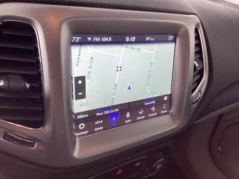 Used 2018 Jeep Compass Latitude w/ Popular Equipment Group image 28