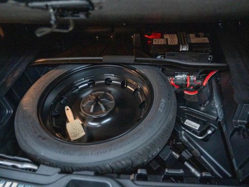 Certified 2026 Mercedes-Benz GLC 300 4MATIC image 35