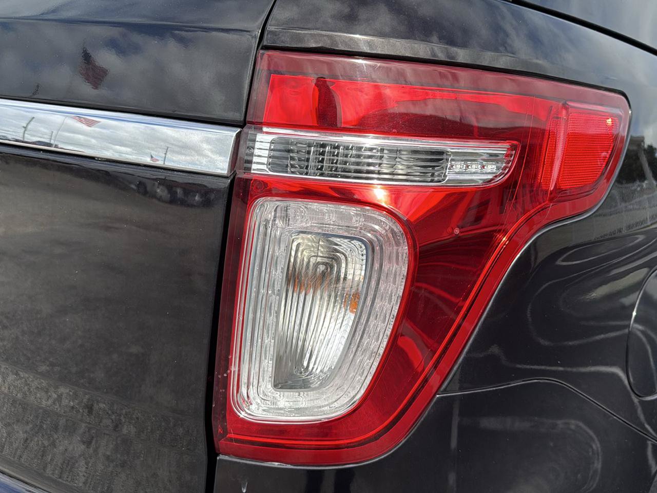 Used 2014 Ford Explorer XLT w/ Equipment Group 202A FWD image 58