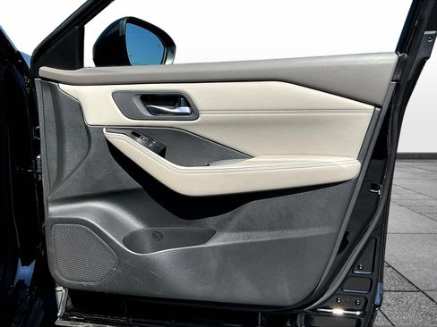 Certified 2023 Nissan Rogue SL AWD/4WD image 30