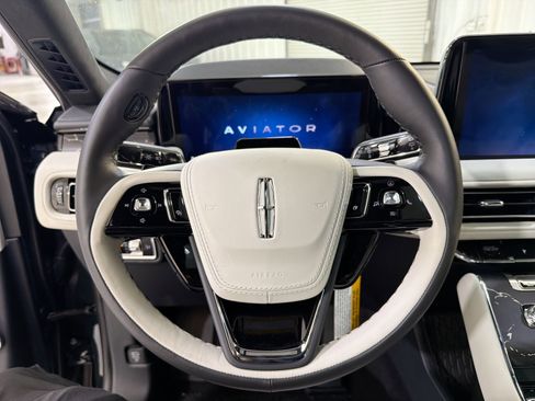 New 2025 Lincoln Aviator Black Label image 13