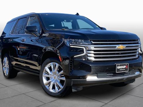 Used 2021 Chevrolet Tahoe High Country image 2