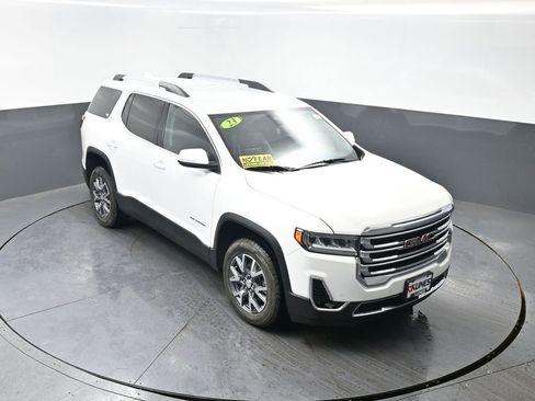 Used 2023 GMC Acadia SLT image 38