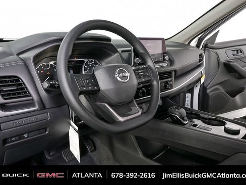 Used 2026 Nissan Rogue S image 4