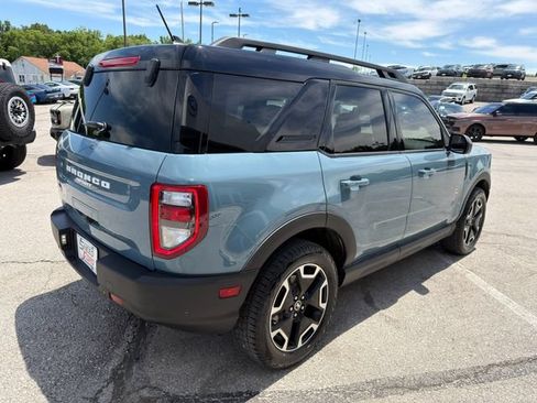 Used 2022 Ford Bronco Sport Outer Banks w/ Tech Package AWD/4WD image 7