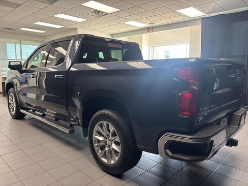 Used 2020 Chevrolet Silverado 1500 LTZ w/ LTZ Texas Edition AWD/4WD image 6