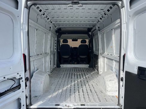 Used 2023 RAM ProMaster 2500 image 19