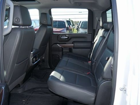 Used 2023 GMC Sierra 3500 SLT w/ SLT Premium Package image 27