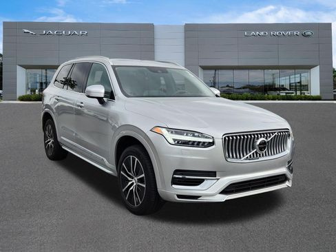 Used 2022 Volvo XC90 T8 Inscription Expression AWD/4WD image 2