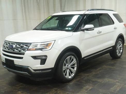 Used 2019 Ford Explorer Limited w/ Ford Safe & Smart Package AWD/4WD image 2