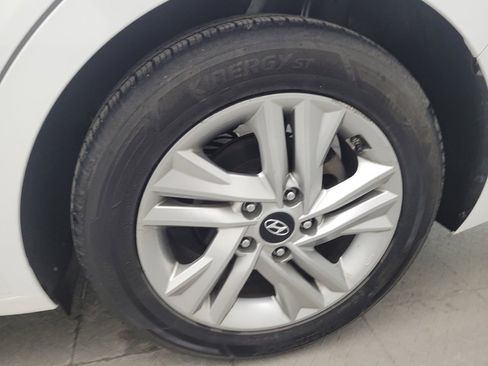 Used 2020 Hyundai Elantra SEL w/ Cargo Package (C1) image 31