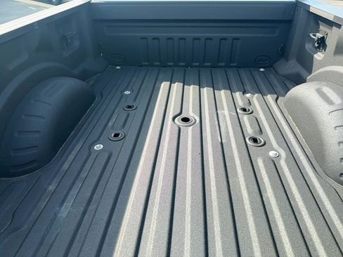Used 2023 Ford F350 Lariat w/ Lariat Ultimate Package AWD/4WD image 12