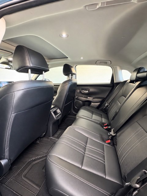 Used 2024 Honda HR-V EX-L image 18
