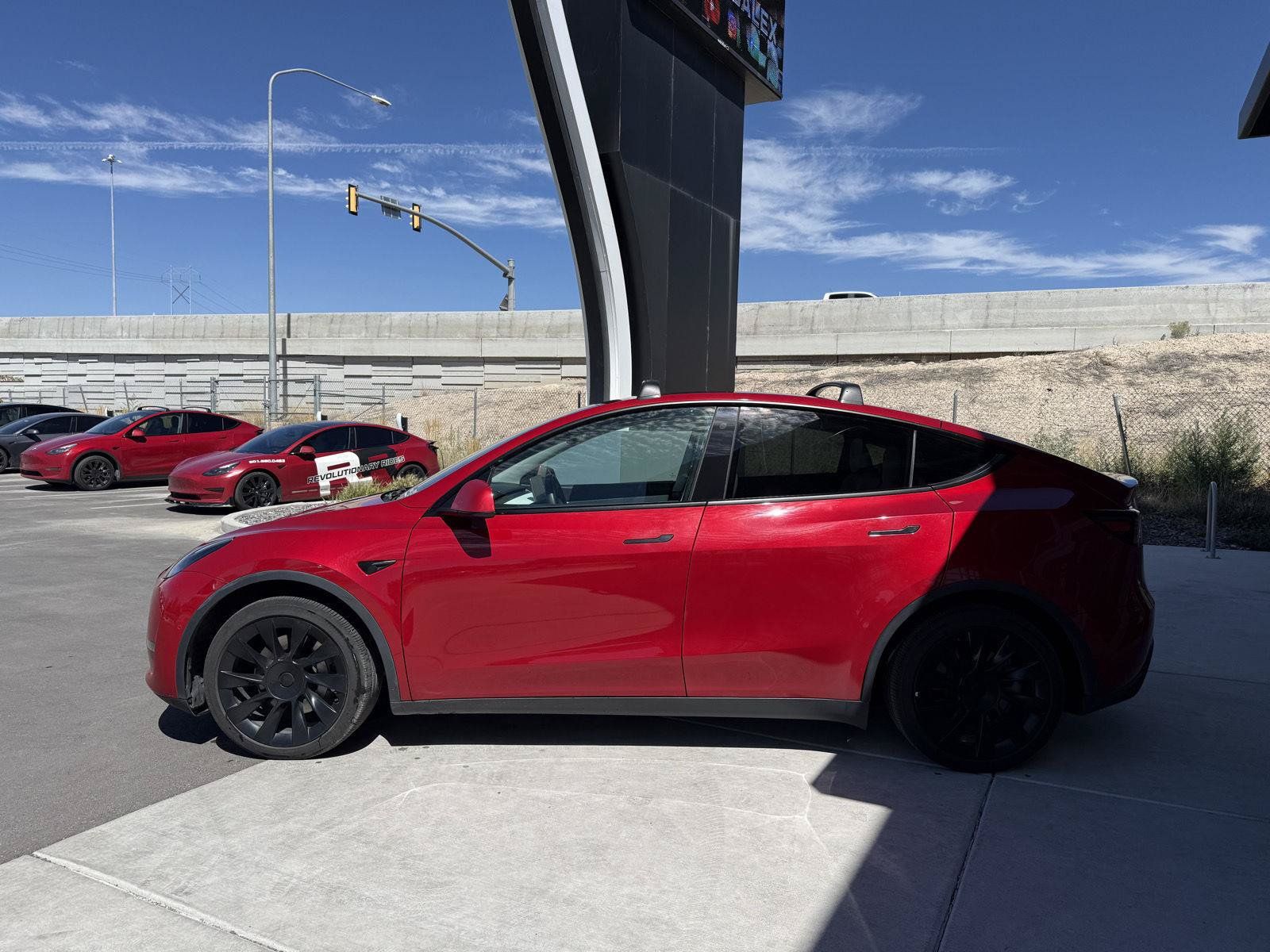 Used 2020 Tesla Model Y Long Range AWD/4WD image 5