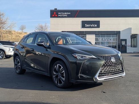 Used 2021 Lexus UX 250h w/ Premium Package image 1