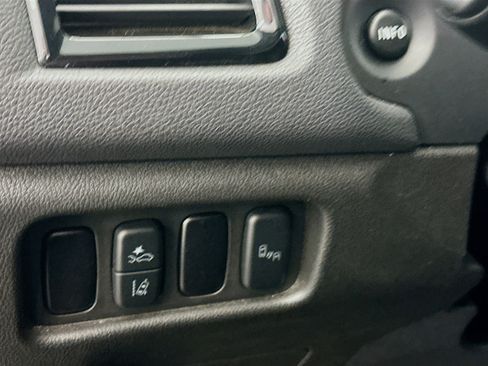 Used 2024 Mitsubishi Outlander Sport SE image 17