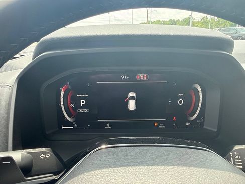 New 2026 Nissan Rogue Platinum AWD/4WD image 17